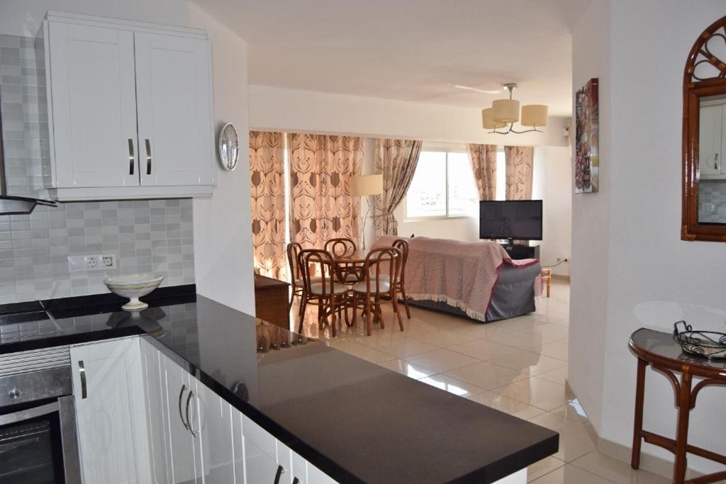 Grande En Playa La Pinta Puerto Colon Apartment